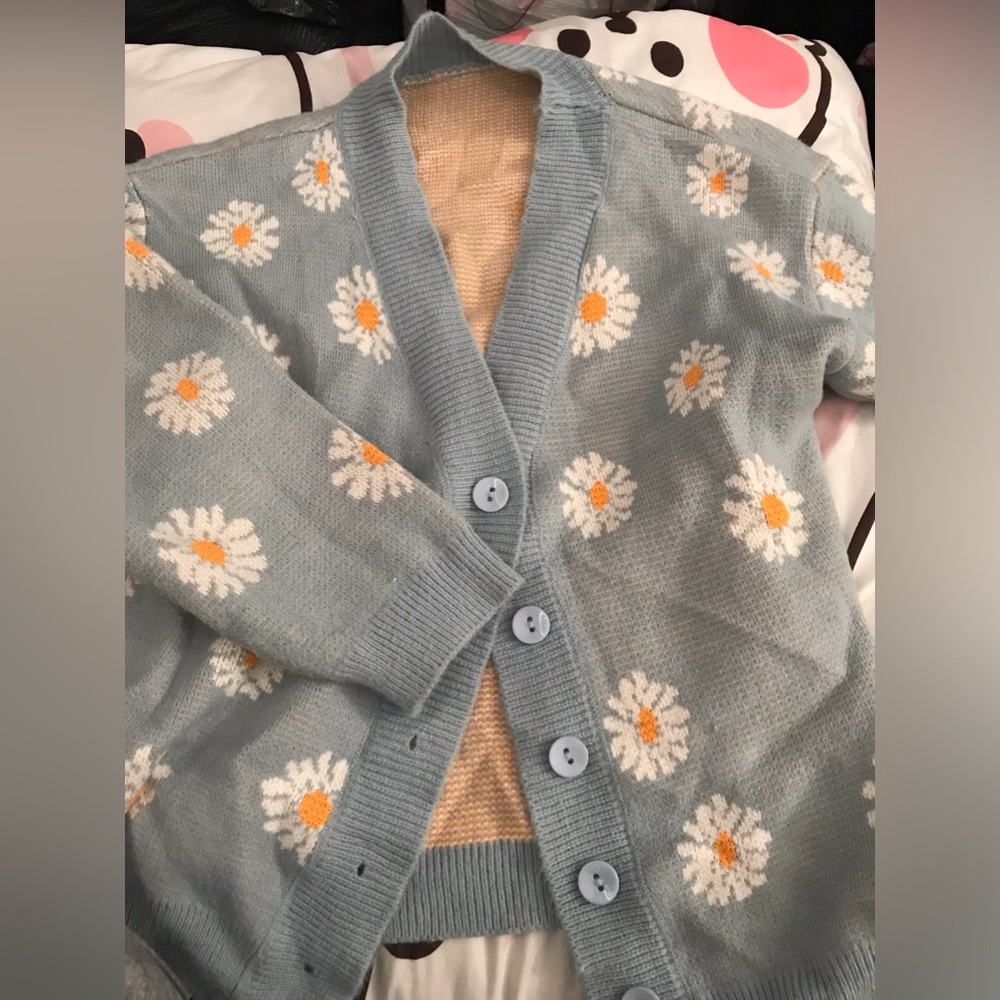 Blue Daisy women's cardigan